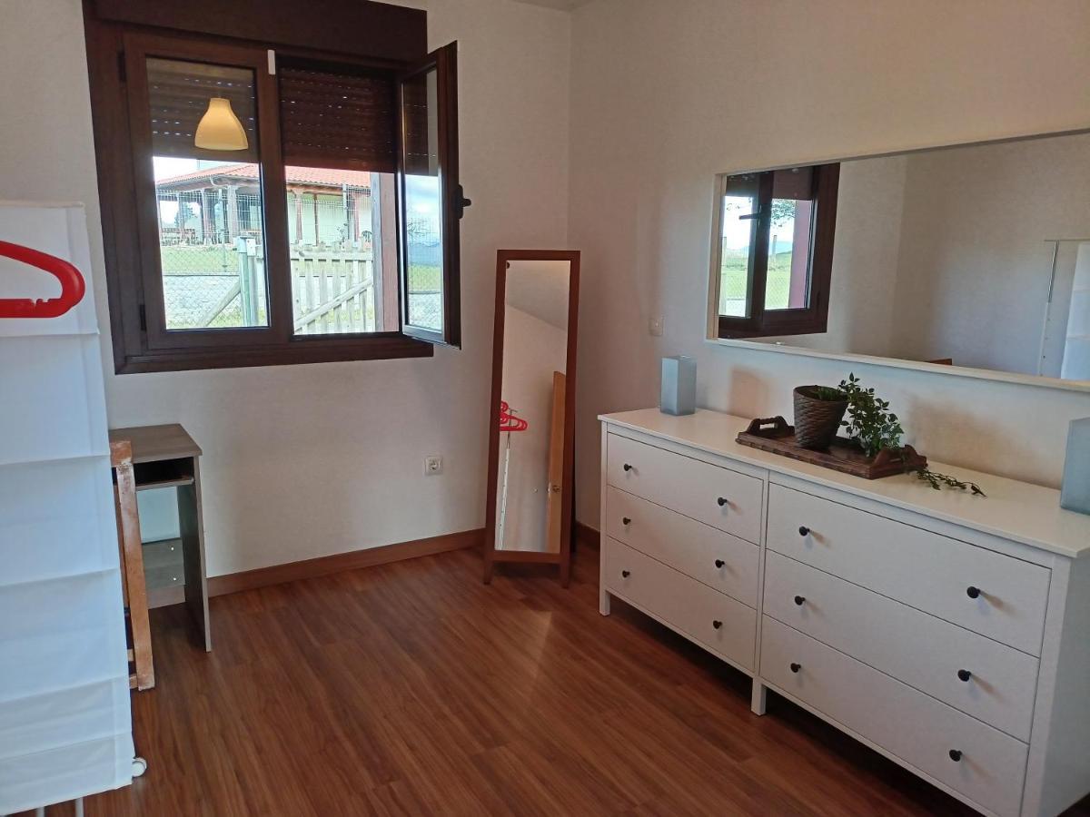 La Casa De Nuria Guest House Onís Eksteriør bilde
