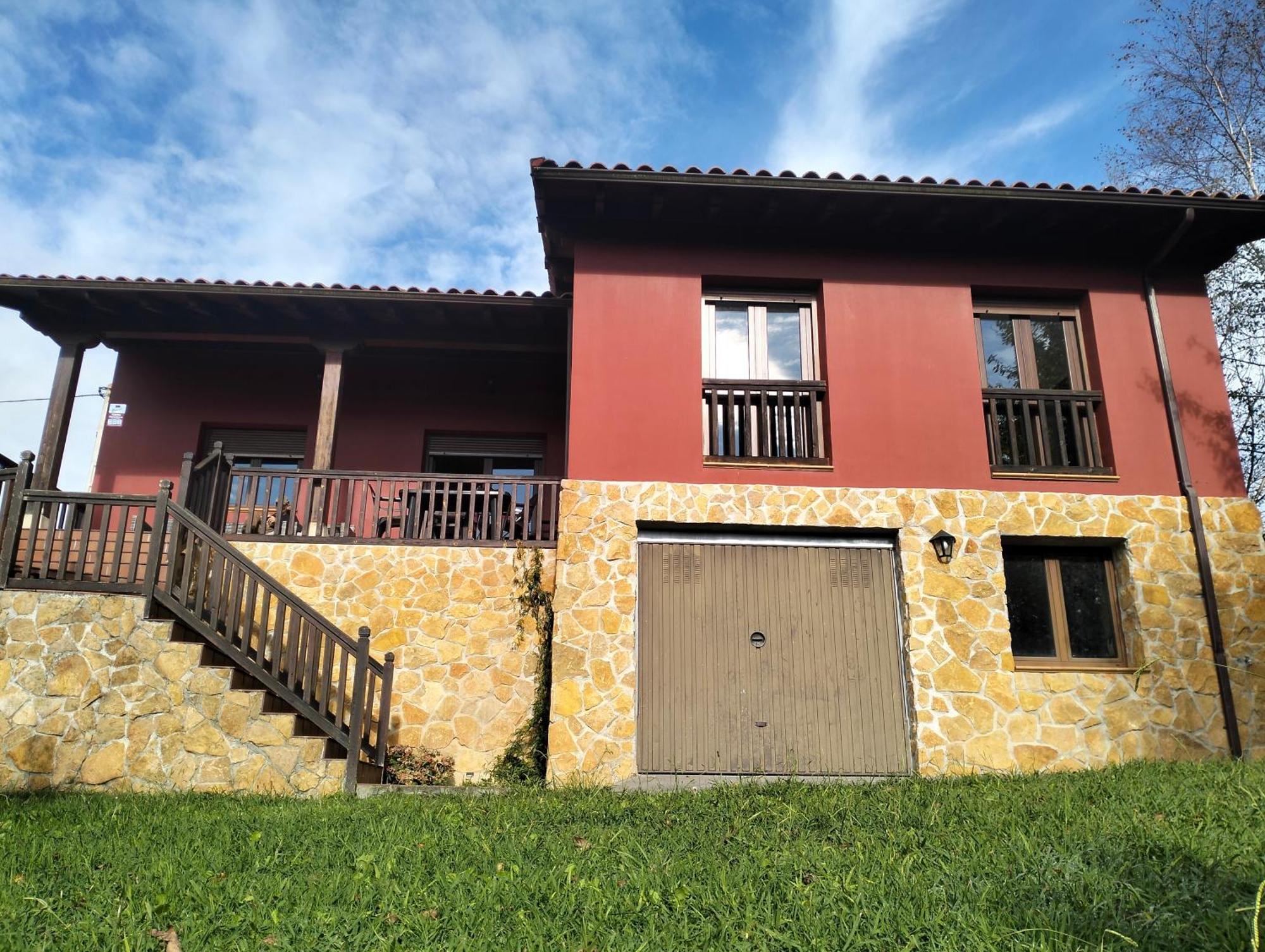 La Casa De Nuria Guest House Onís Eksteriør bilde